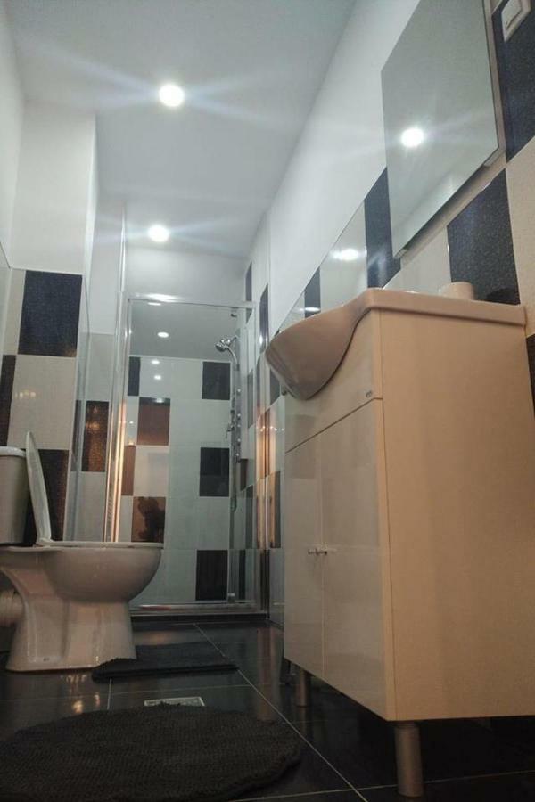 Luxury Accommodation Republicii บราชอฟ ภายนอก รูปภาพ